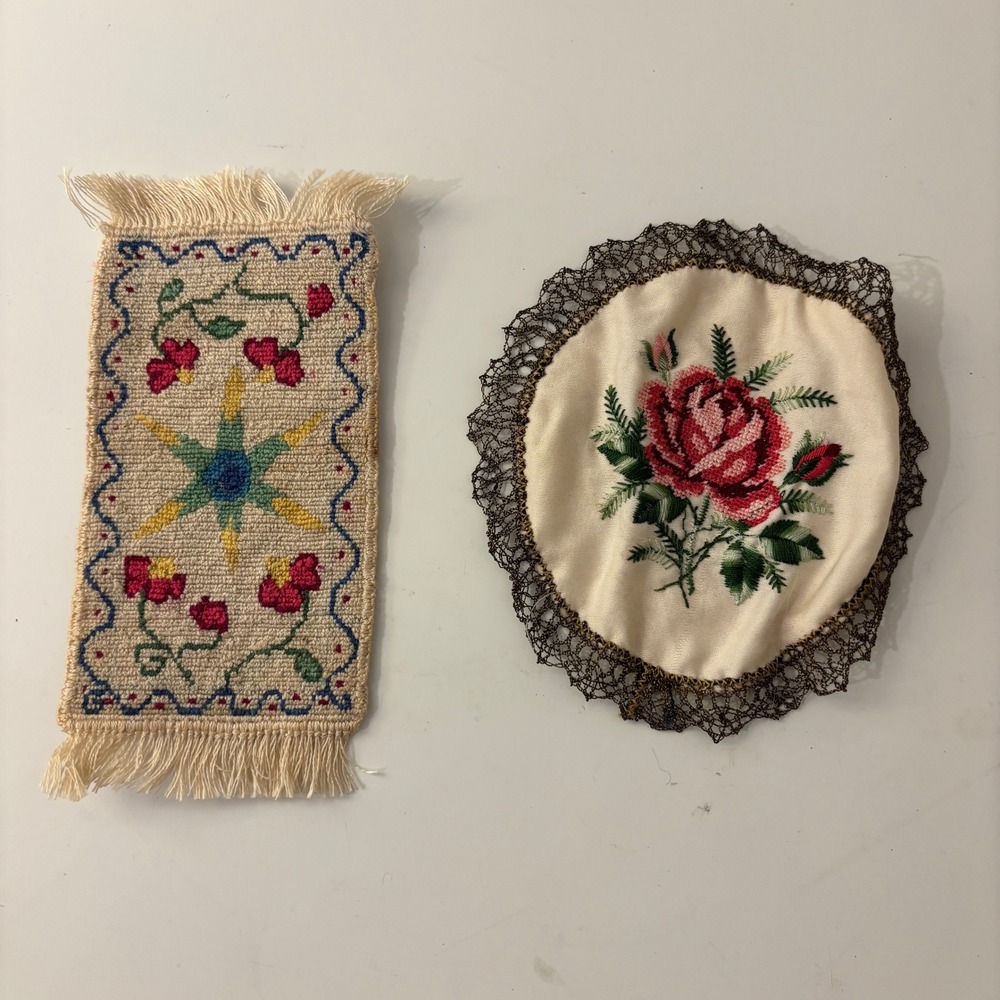 VTG Dollhouse Miniature Hand-Stitched Needlepoint Rug Runner & Round Mat 1:12